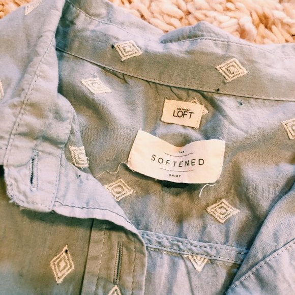 Ann Taylor Loft Blue The Softened Shirt Button Up - Picture 6 of 8